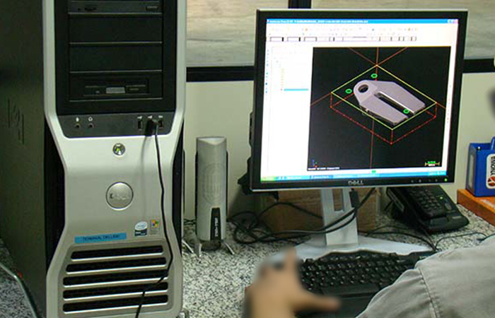 Medição Tridimensional e Produção de Desenho Técnico